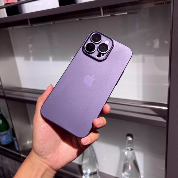 Cream iPhone16 Case - Picture 1 of 2